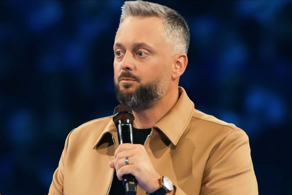 Nate Bargatze Early Life and Education